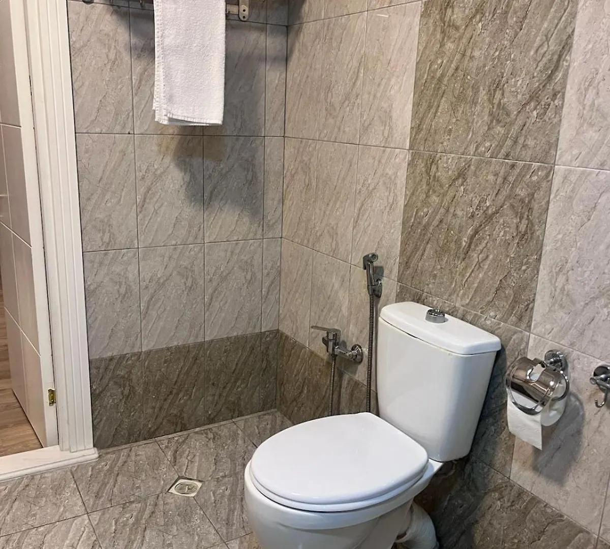 Boulevard Side Apartment Baku